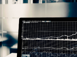 How to Buy Stocks for Beginners (Start Investing the Right Way)