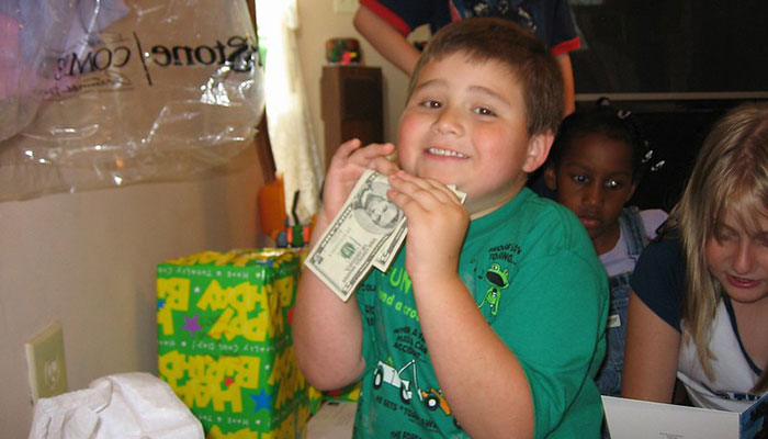 Why It’s So Important to Teach Your Kids About Money