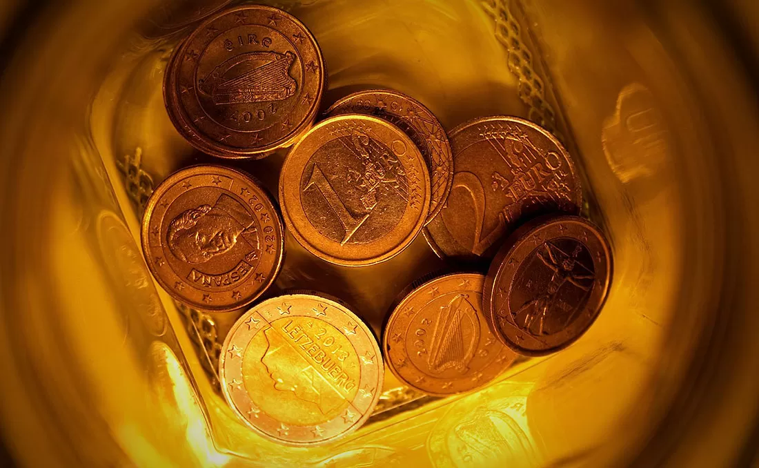 The Importance of Saving Your Money Starting at a Young Age
