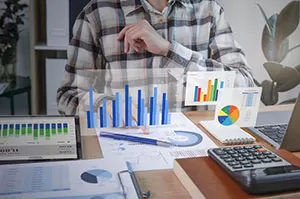 Robo-Advisor VS Financial Advisor – M1 Finance and Betterment Against Real-Person Advisors